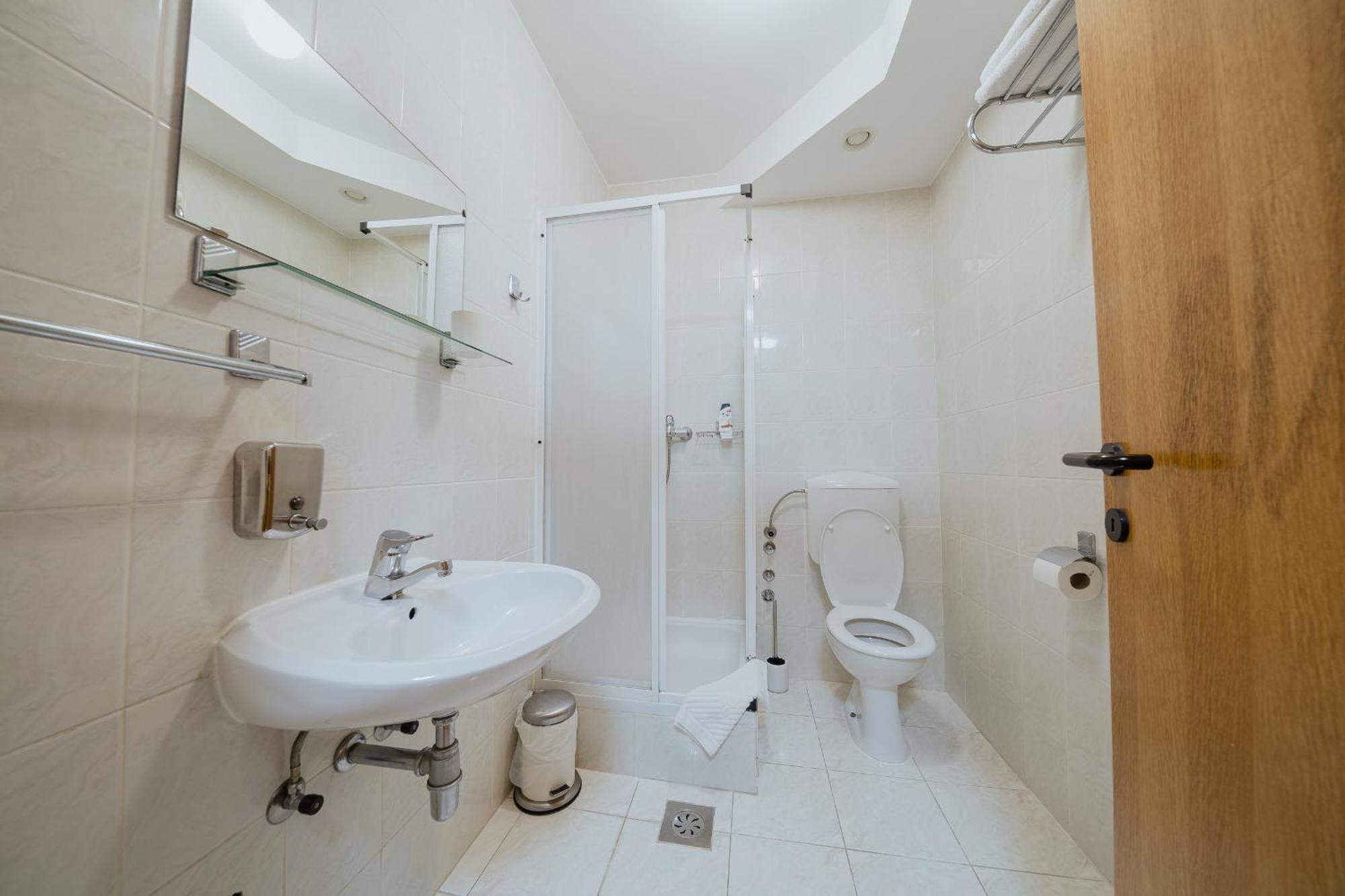 Hotel Maj Inn Moravske-Toplice Ngoại thất bức ảnh