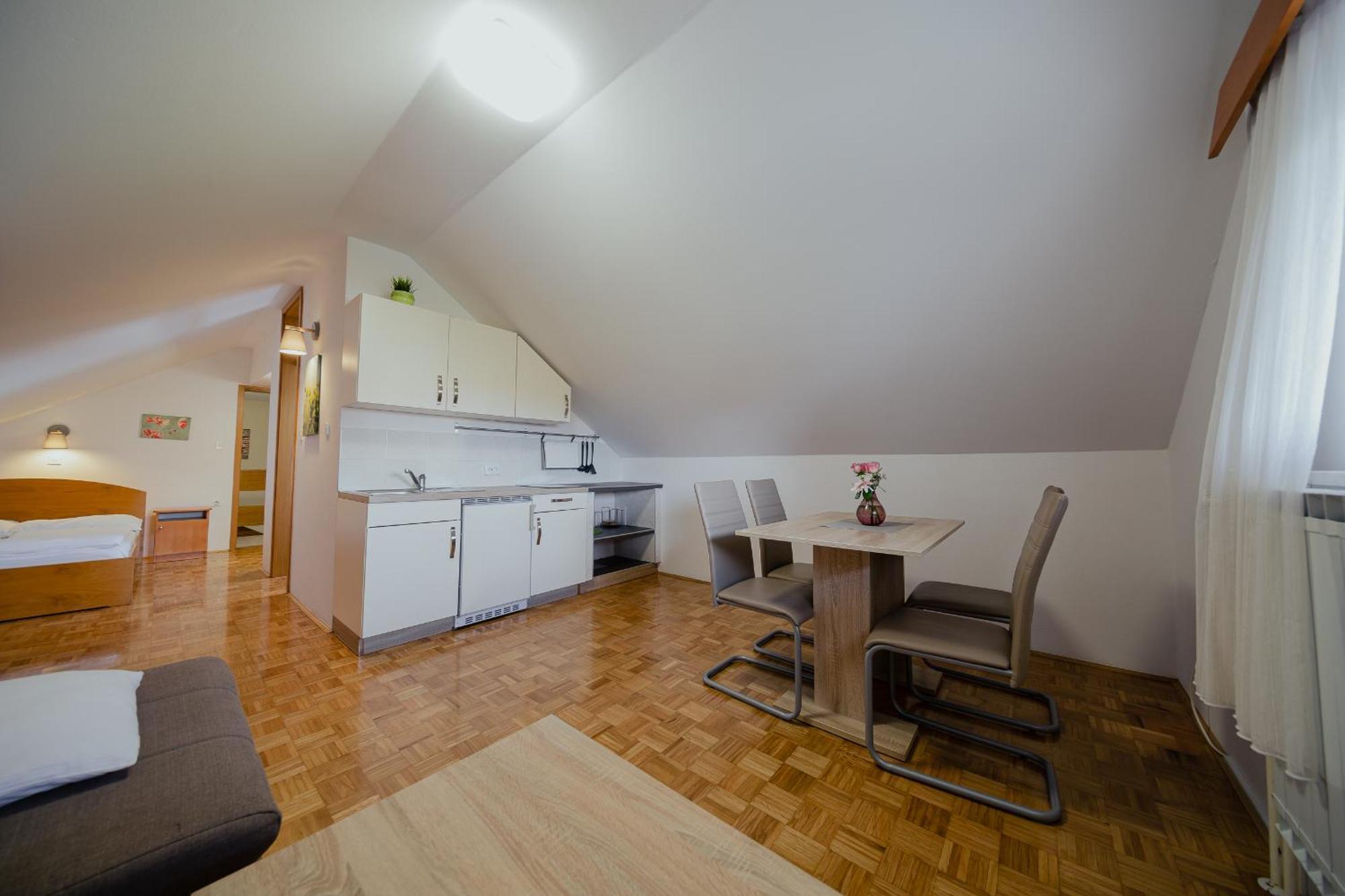 Hotel Maj Inn Moravske-Toplice Phòng bức ảnh
